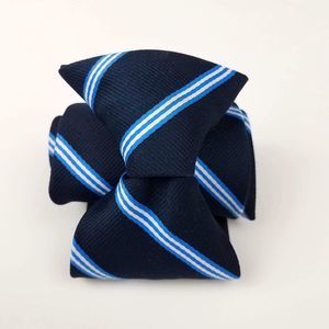 1970s Sears Blue/White Striped Retro Clip-On Tie